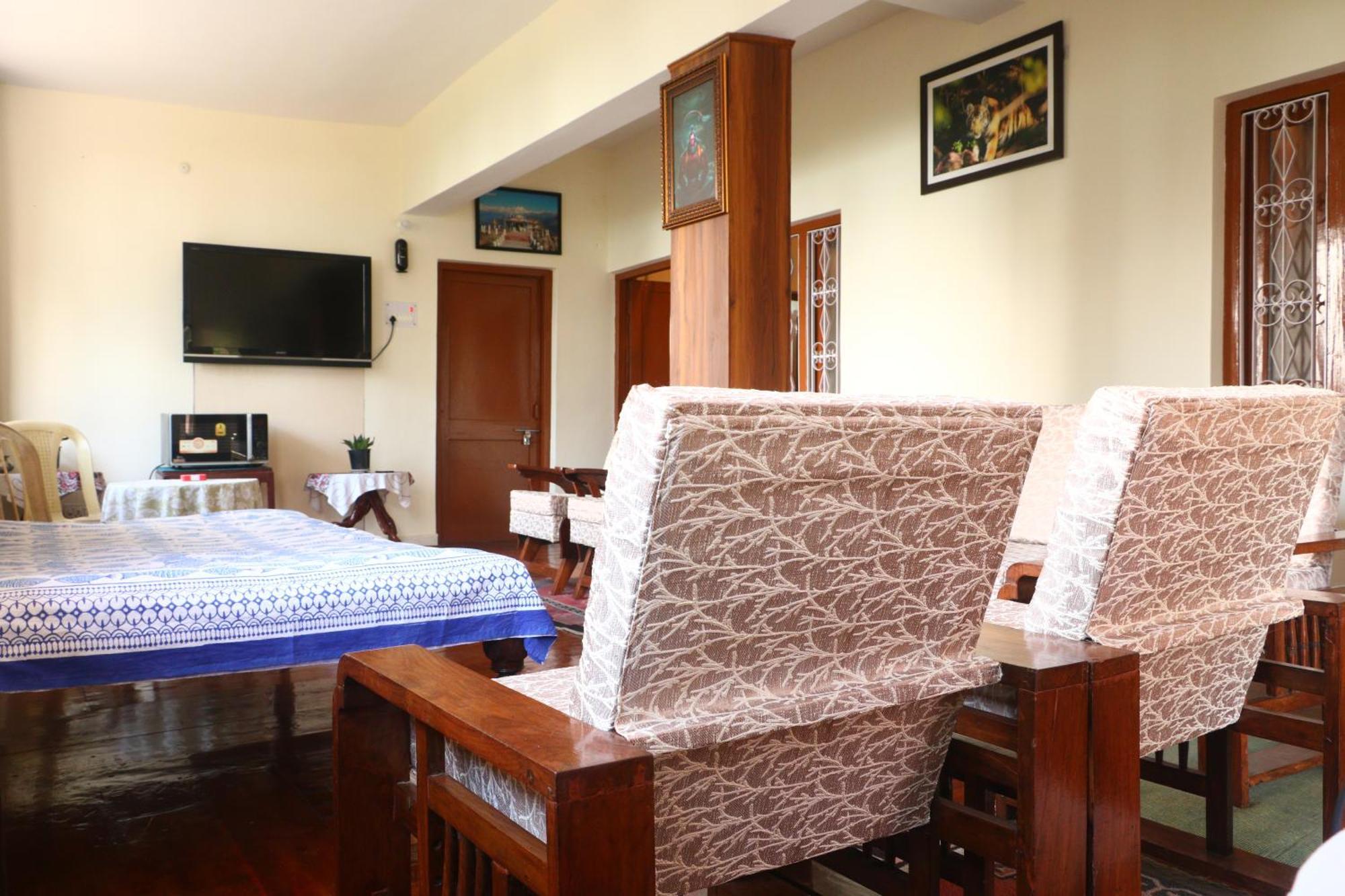 The Deodar Inn Pauri Bagian luar foto